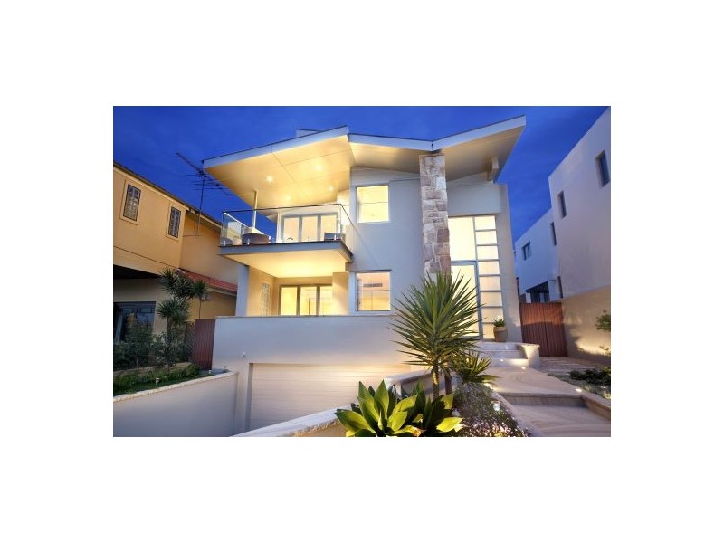 8 Lucas Street, Cronulla NSW 2230