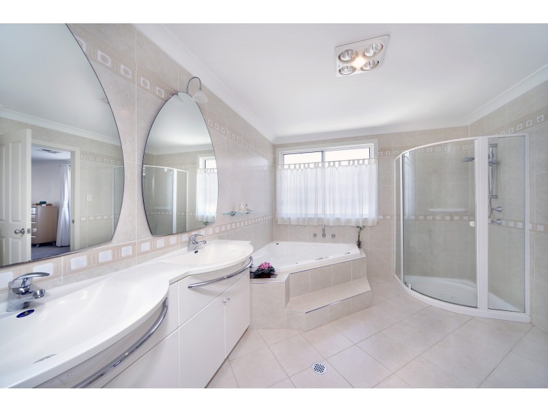 12 Kiwong St, Yowie Bay NSW 2228