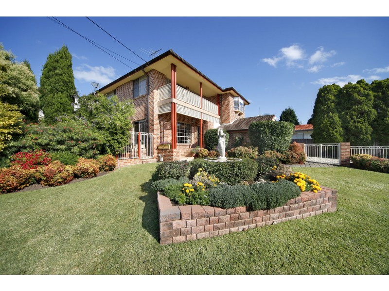 8 Minnamurra Avenue, Miranda NSW 2228