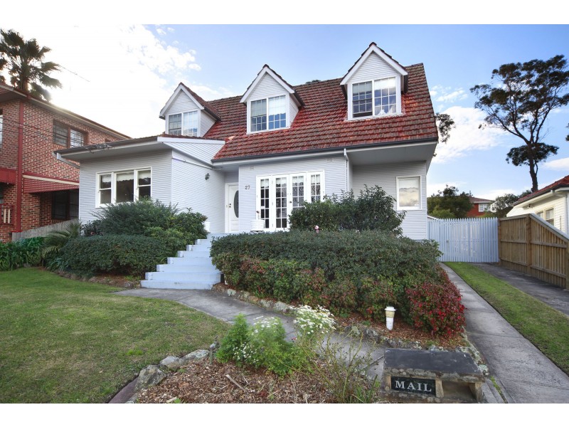 27 Wonga Rd, Yowie Bay NSW 2228