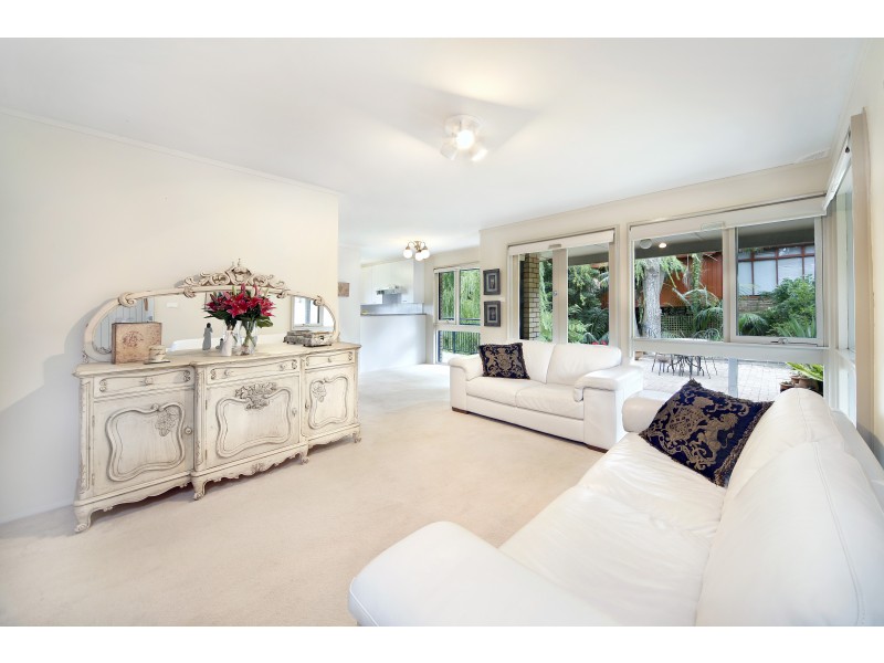 4 Serpentine Road, Gymea Bay NSW 2227