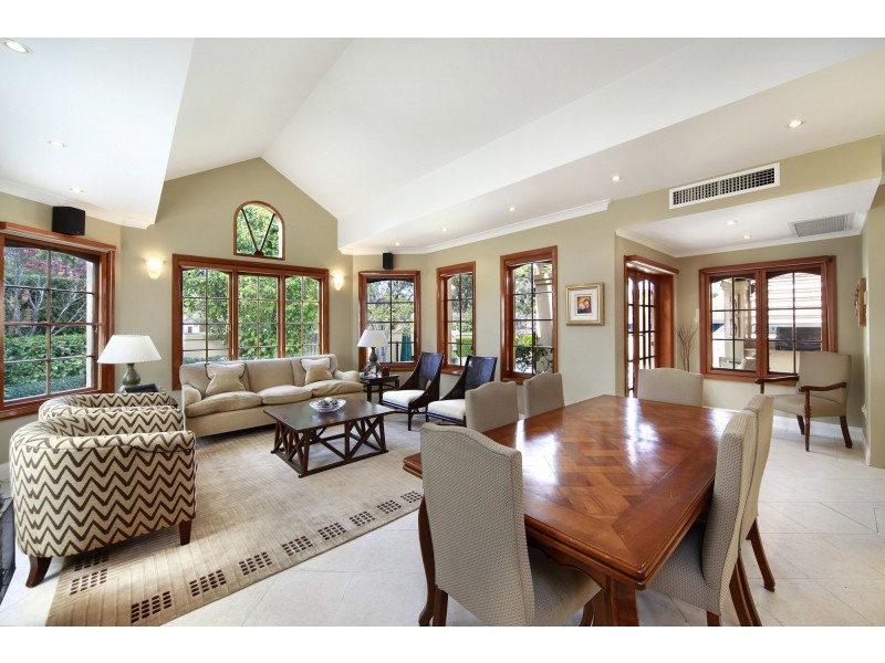 27 Yuruga Avenue, Caringbah NSW 2229