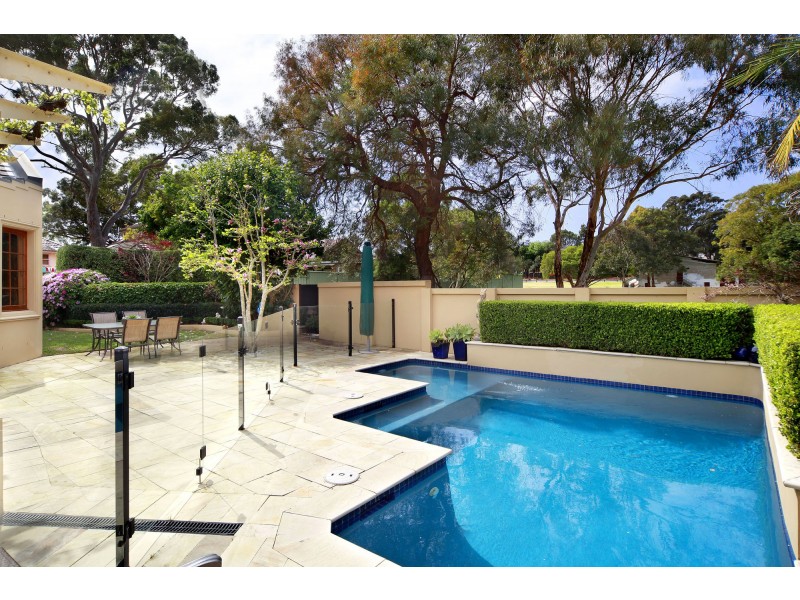 27 Yuruga Avenue, Caringbah NSW 2229