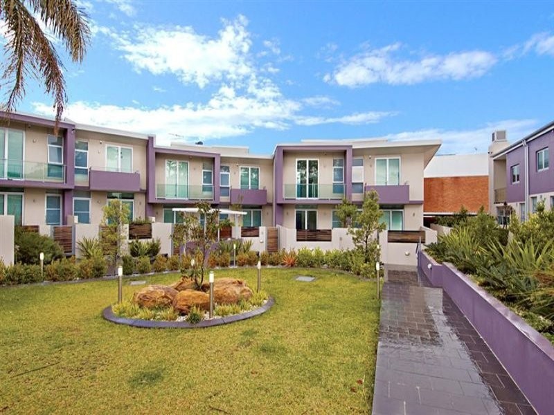 10 14-20 Madeira Street, Sylvania NSW 2224