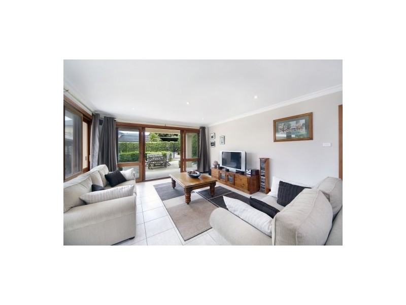 10 Lugano Avenue, Burraneer NSW 2230