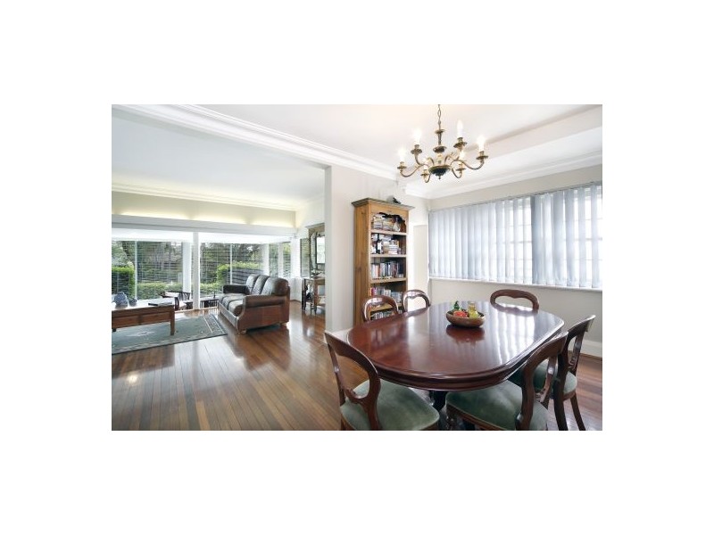 10 Lugano Avenue, Burraneer NSW 2230