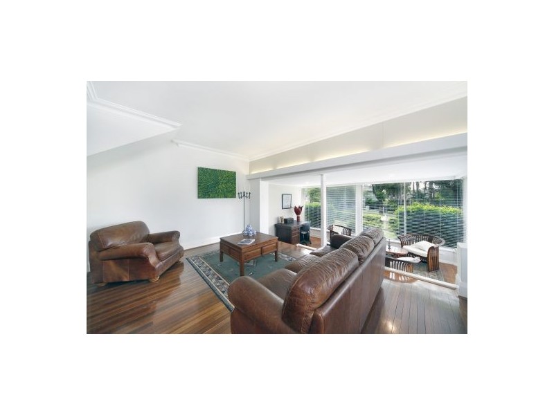10 Lugano Avenue, Burraneer NSW 2230