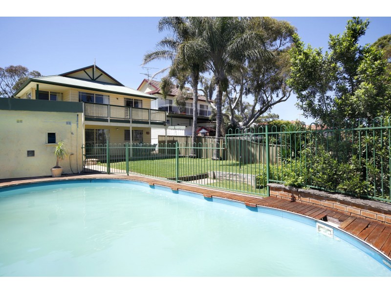 13 Regatta Avenue, Lilli Pilli NSW 2229