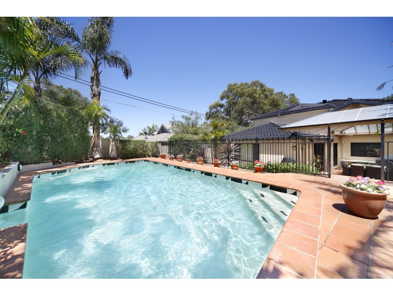 12 Gundawarra St, Lilli Pilli NSW 2229