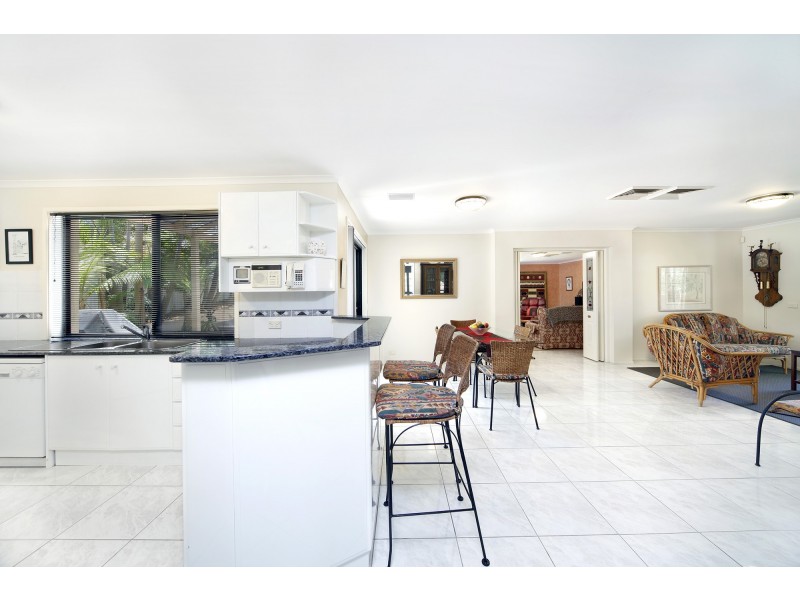 12 Gundawarra St, Lilli Pilli NSW 2229