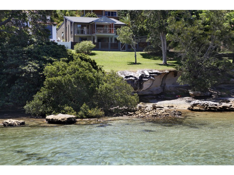 2 Bareena Street, Lilli Pilli NSW 2229