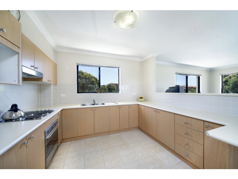 12/16 Gibbs Street, Miranda NSW 2228