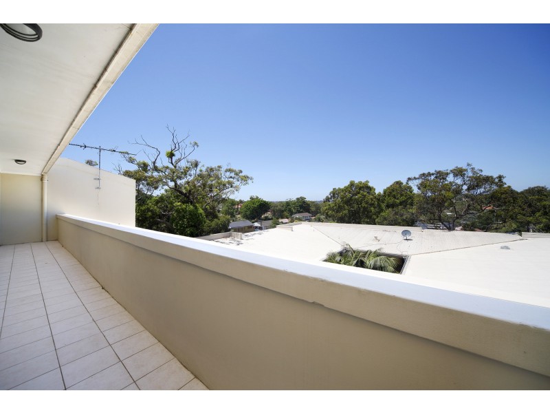 12/16 Gibbs Street, Miranda NSW 2228