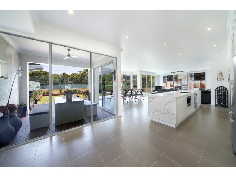 14 Cross Road, Cronulla NSW 2230