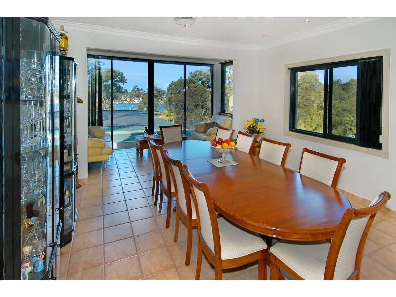 10 Langer Avenue, Dolans Bay NSW 2229