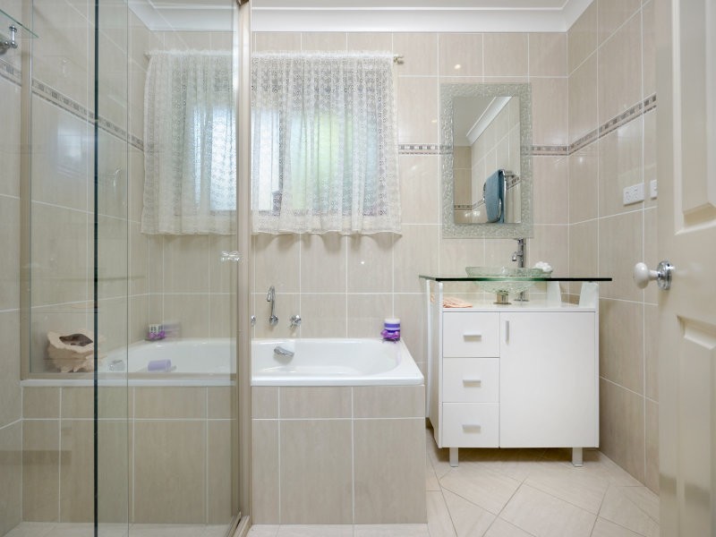 13 Binda Road, Yowie Bay NSW 2228