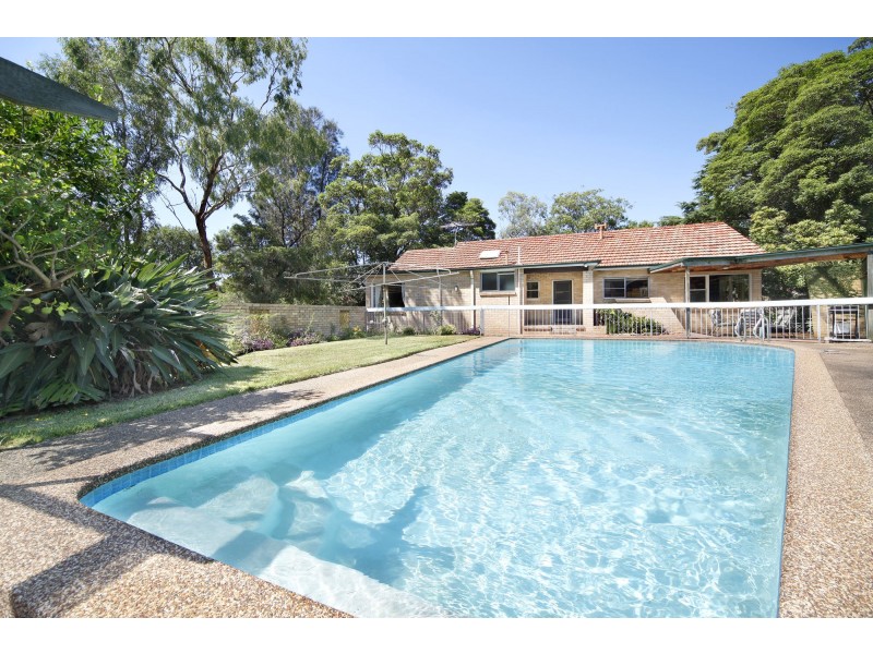 233 Parraweena Road, Miranda NSW 2228