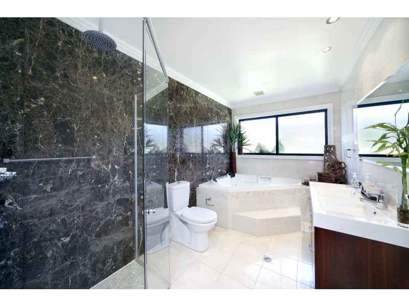 6 Wye Close, Woronora NSW 2232