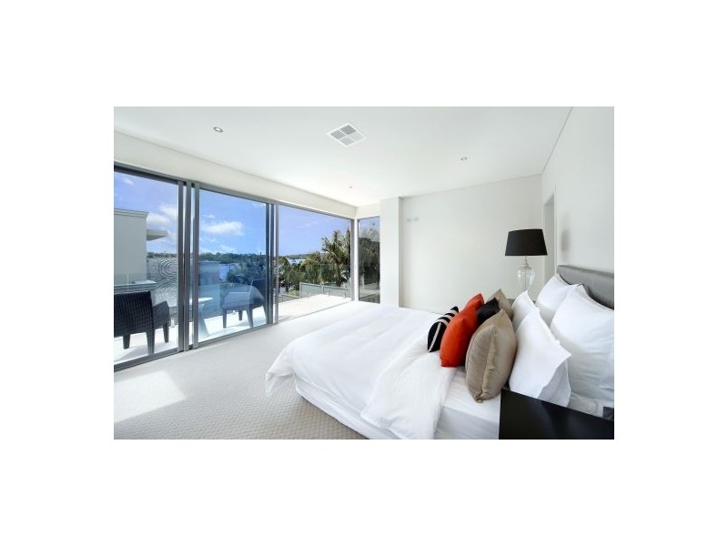 1a Binaville Avenue, Cronulla NSW 2230