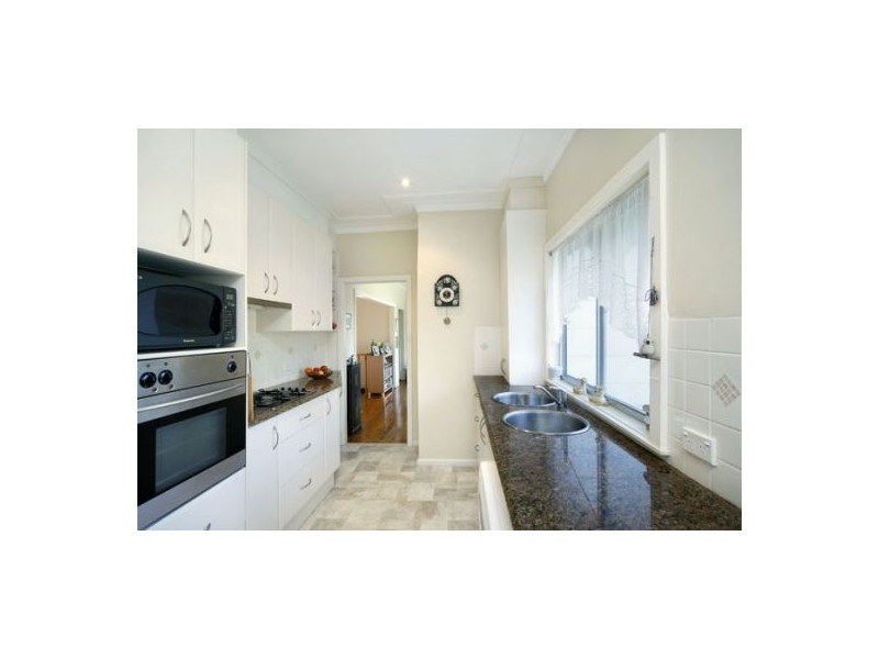 28 Wonga Rd, Yowie Bay NSW 2228