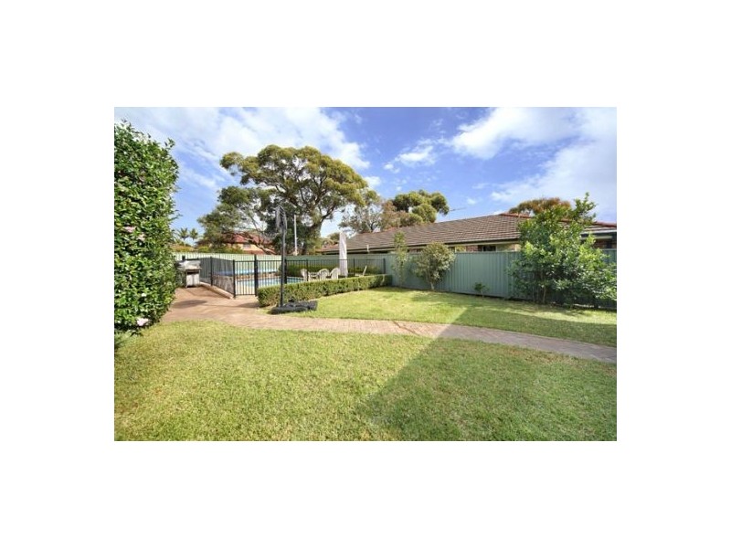 24 Pacific Street, Caringbah NSW 2229