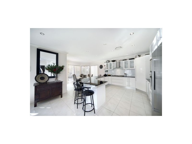 27  Castelnau Street, Caringbah NSW 2229