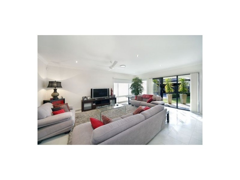 27  Castelnau Street, Caringbah NSW 2229