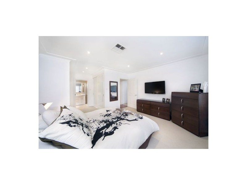 49 Woodward Avenue, Caringbah NSW 2229