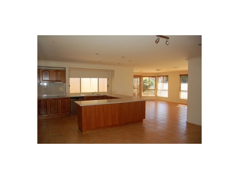 14 Lorikeet Close, Woronora Heights NSW 2233