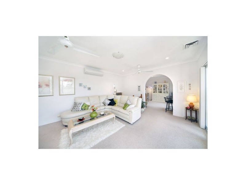 10/87 Yathong Road, Caringbah NSW 2229