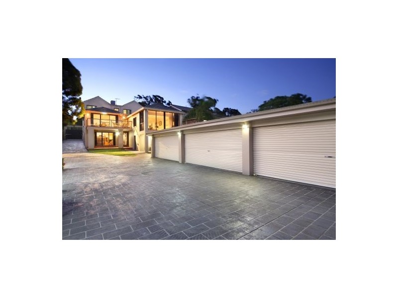 10 Langer Avenue, Caringbah NSW 2229