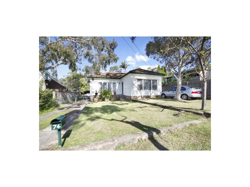 74  Crescent Road, Caringbah NSW 2229