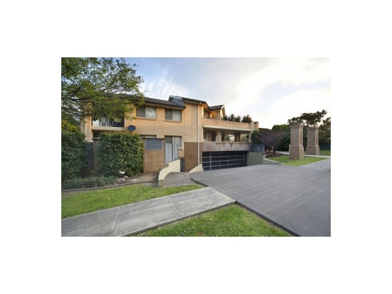 12/31  Hotham Road, Gymea NSW 2227
