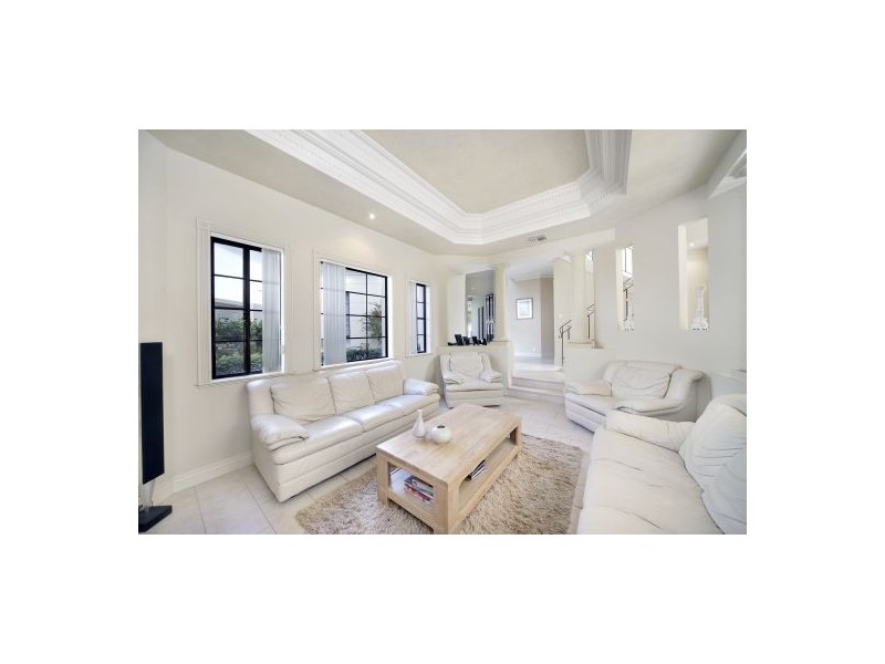 2/8 Alkaringa Road, Gymea Bay NSW 2227