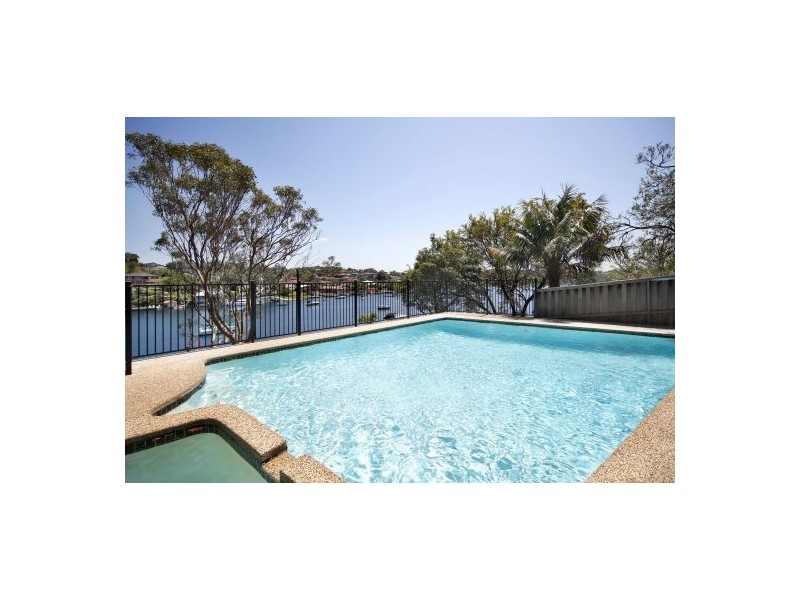 37 La Boheme Avenue, Caringbah NSW 2229