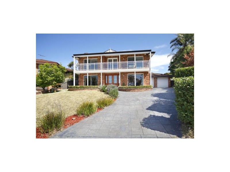 3 Dunbar Place, Illawong NSW 2234