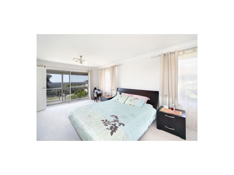 3 Dunbar Place, Illawong NSW 2234