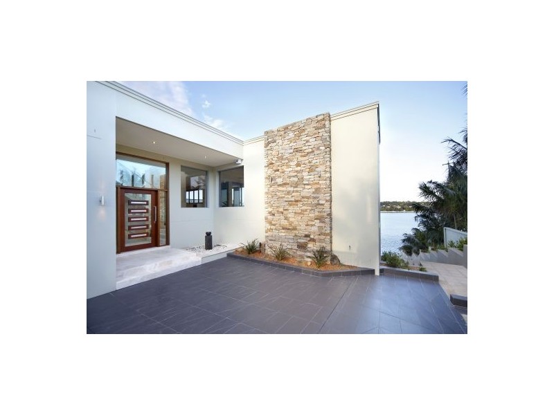 1 Binaville Avenue, Burraneer NSW 2230