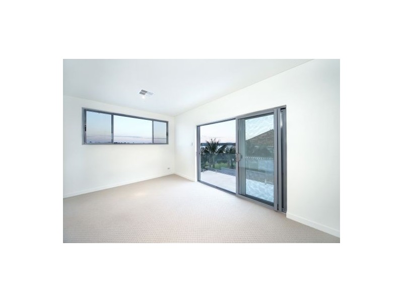 1 Binaville Avenue, Burraneer NSW 2230