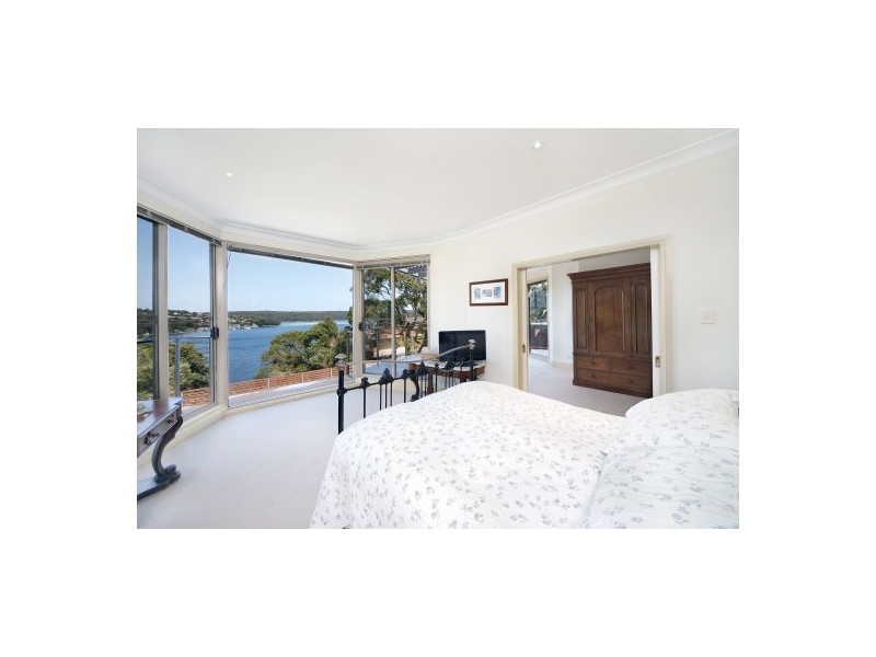 422 Willarong Road, Caringbah NSW 2229