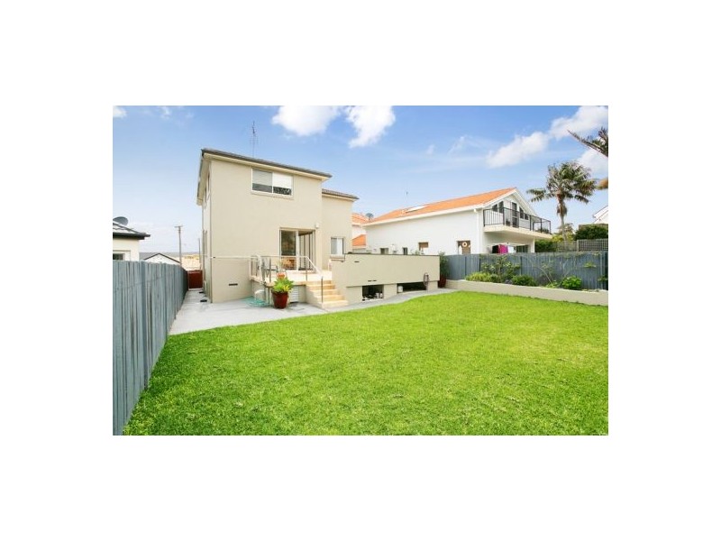 3 Glashier Parade, Cronulla NSW 2230