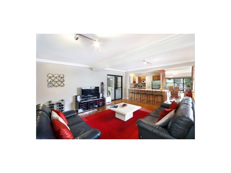 6 Nemesia Avenue, Caringbah NSW 2229