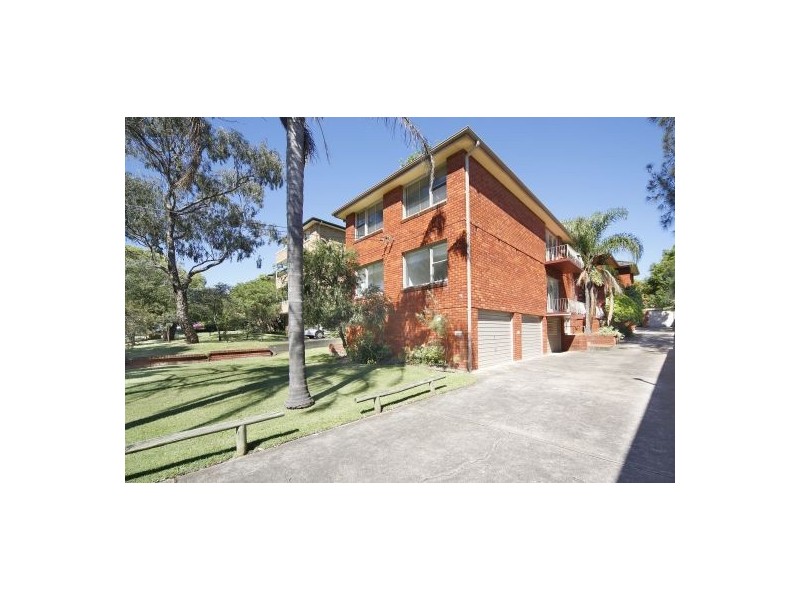 1/9 Kiora Road, Miranda NSW 2228