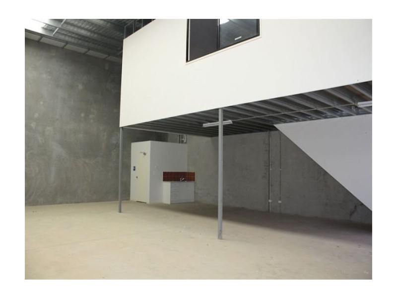 8/20 Ellerslie Road, Meadowbrook QLD 4131