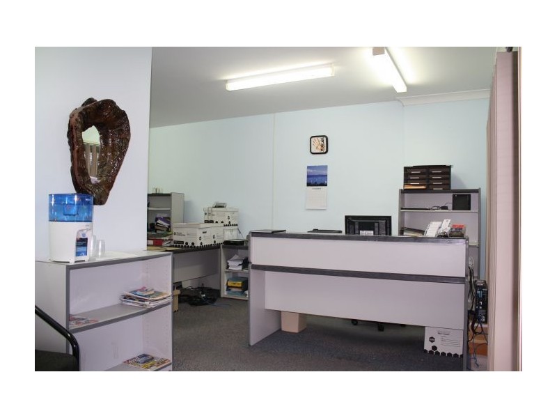 2/51 Cinderella Drive, Springwood QLD 4127