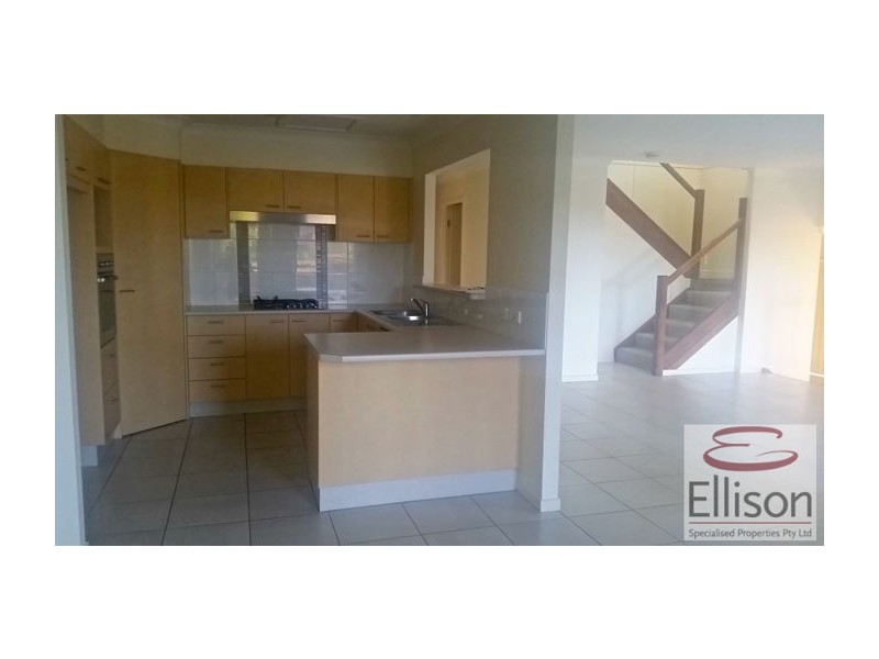 1/2 Auburn Court, Ormeau QLD 4208