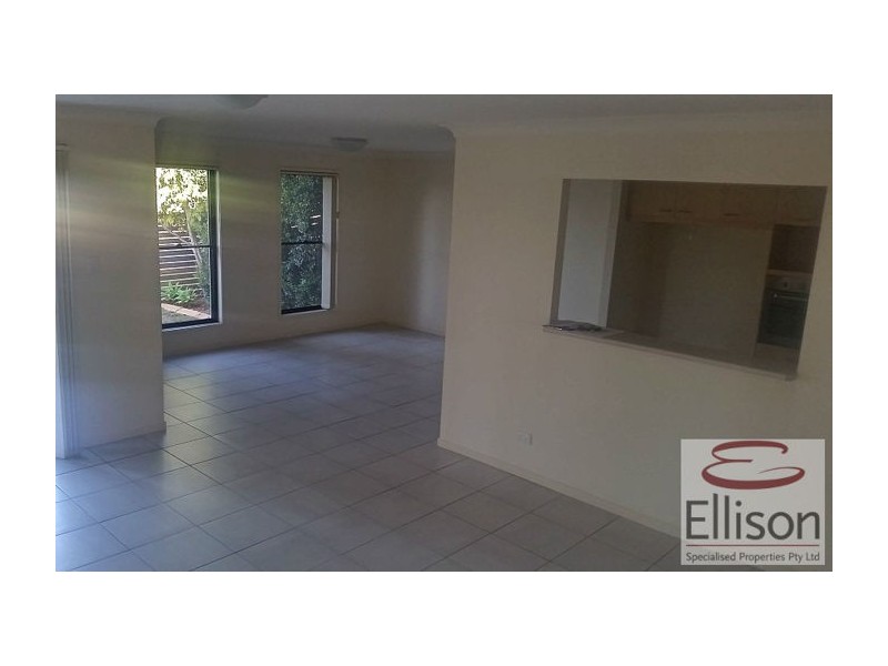 1/2 Auburn Court, Ormeau QLD 4208