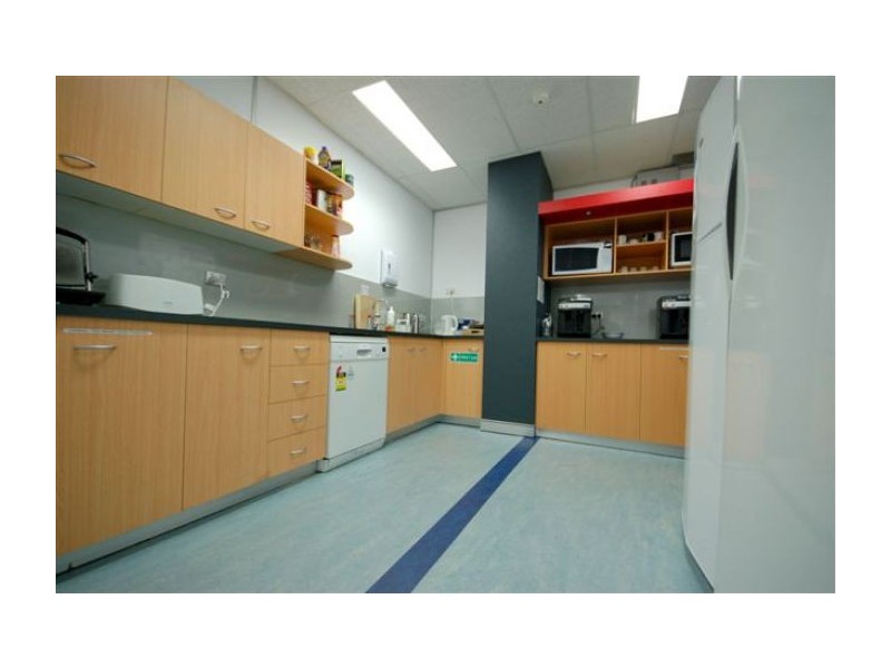 Level 8/301 Coronation Drive, Milton QLD 4064