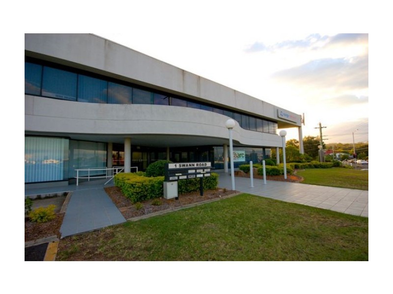 1 Swann Rd, Taringa QLD 4068