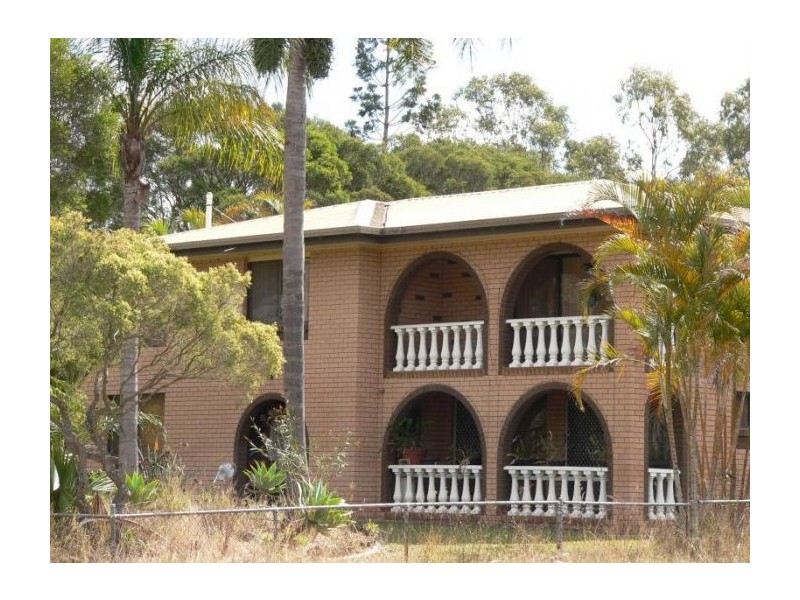 27 Taylors Rd, Walloon QLD 4306